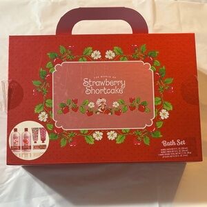 Strawberry Shortcake Bath Set